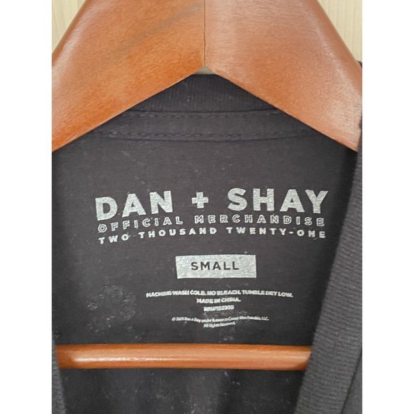 Dan + Shay Concert T-Shirt 2021 The Arena Tour Black Short Sleeve Size S - Picture 6 of 6